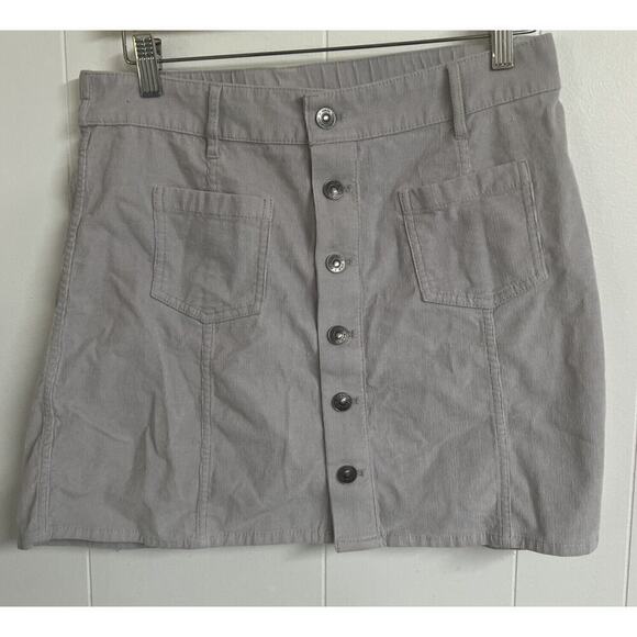 EUC Aerie OG‎ Mini Skirt Light Grey Corduroy Size Large Button Front Cute - Picture 1 of 6